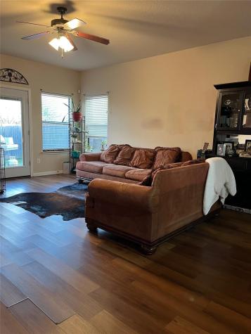 1393 Woodlands Drive Kyle TX 78640