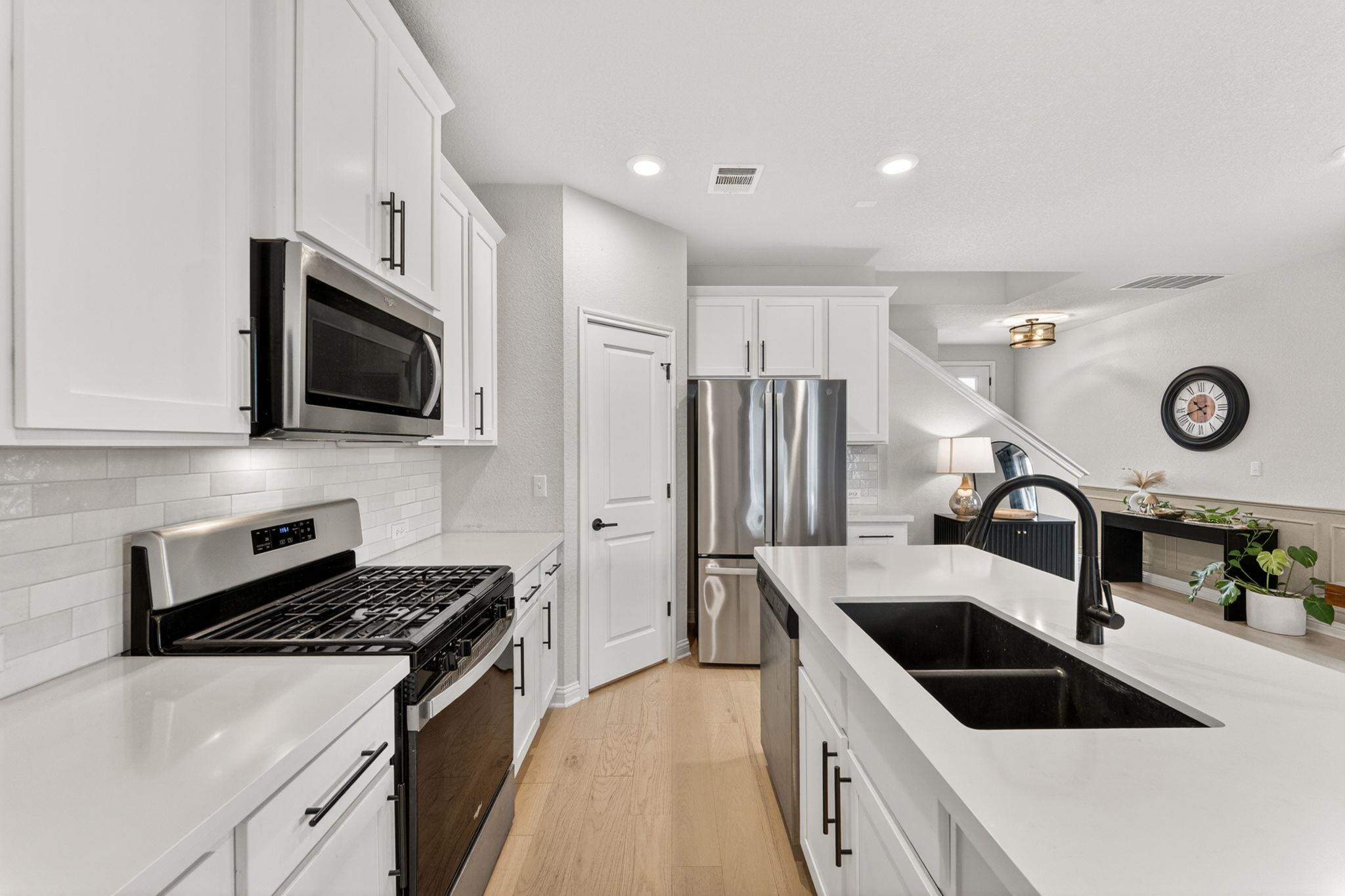 8604 Cottage Rose Drive Austin TX 78744