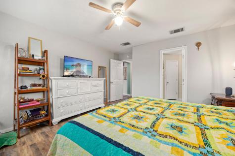 137 Sawgrass Circle Kyle TX 78640