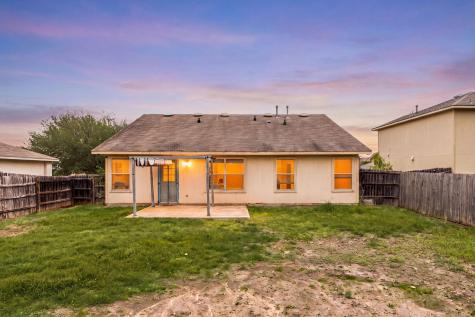 137 Sawgrass Circle Kyle TX 78640