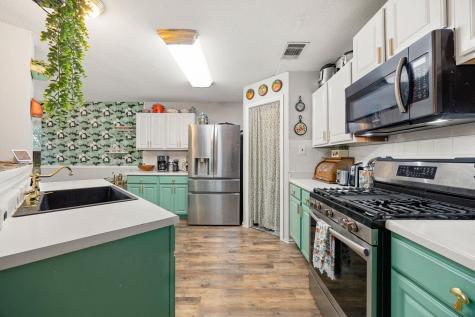 137 Sawgrass Circle Kyle TX 78640