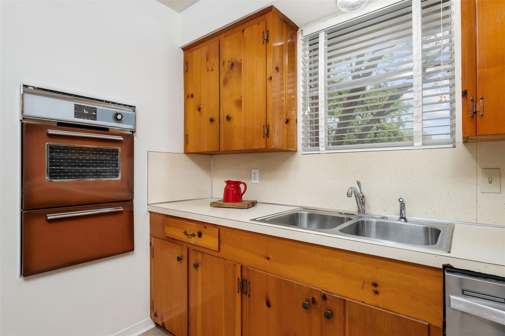 11309 Hilltop Street Austin TX 78753