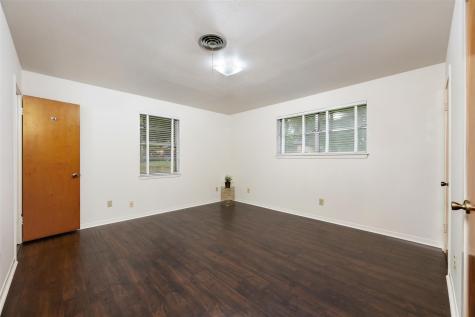 11309 Hilltop Street Austin TX 78753