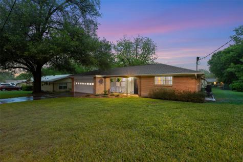 11309 Hilltop Street Austin TX 78753
