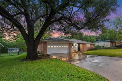 11309 Hilltop Street Austin TX 78753