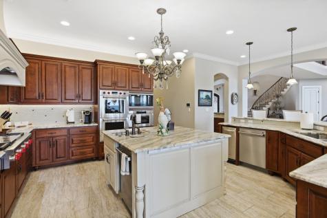 1353 Osprey Ridge Loop Lago Vista TX 78645