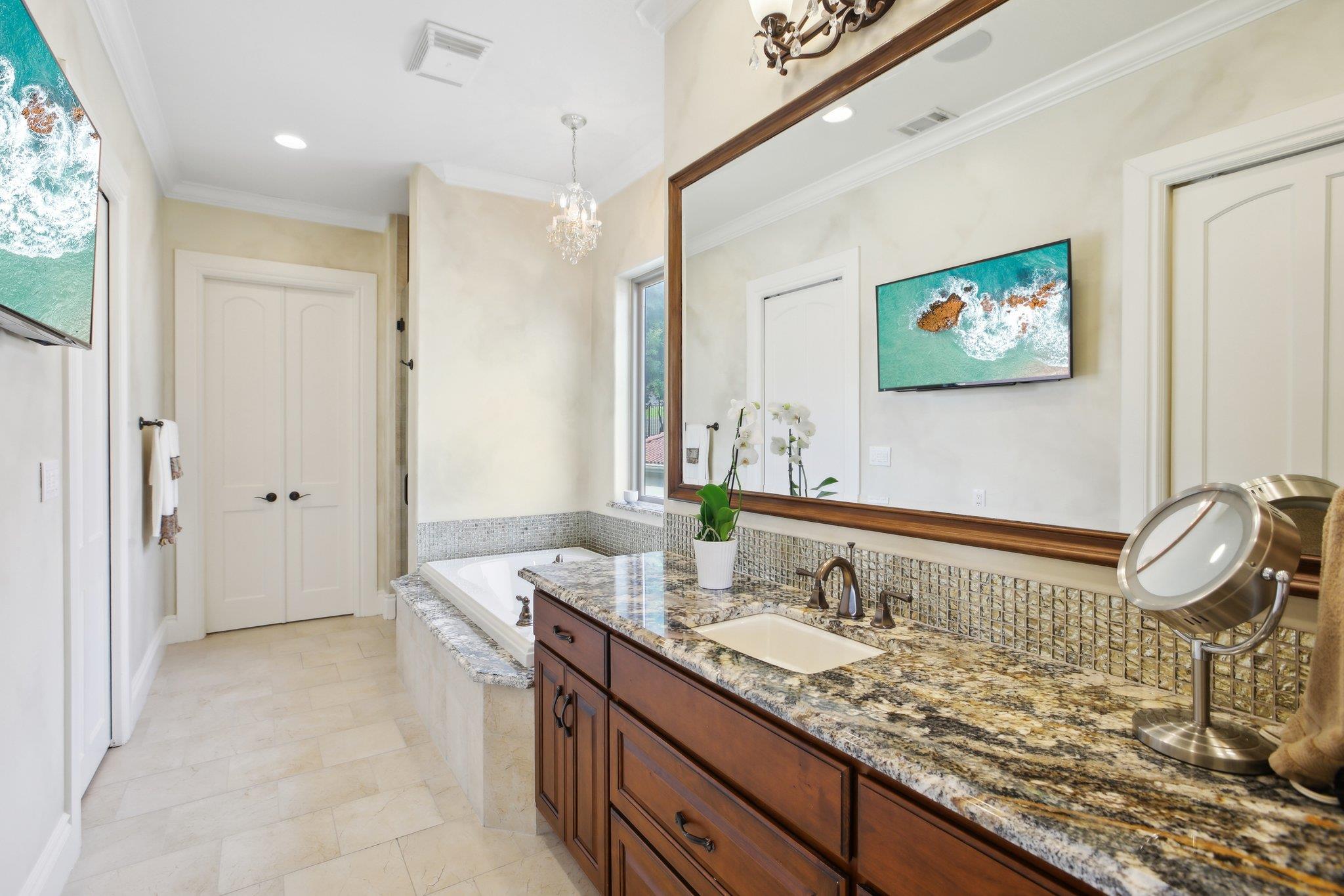 1353 Osprey Ridge Loop Lago Vista TX 78645