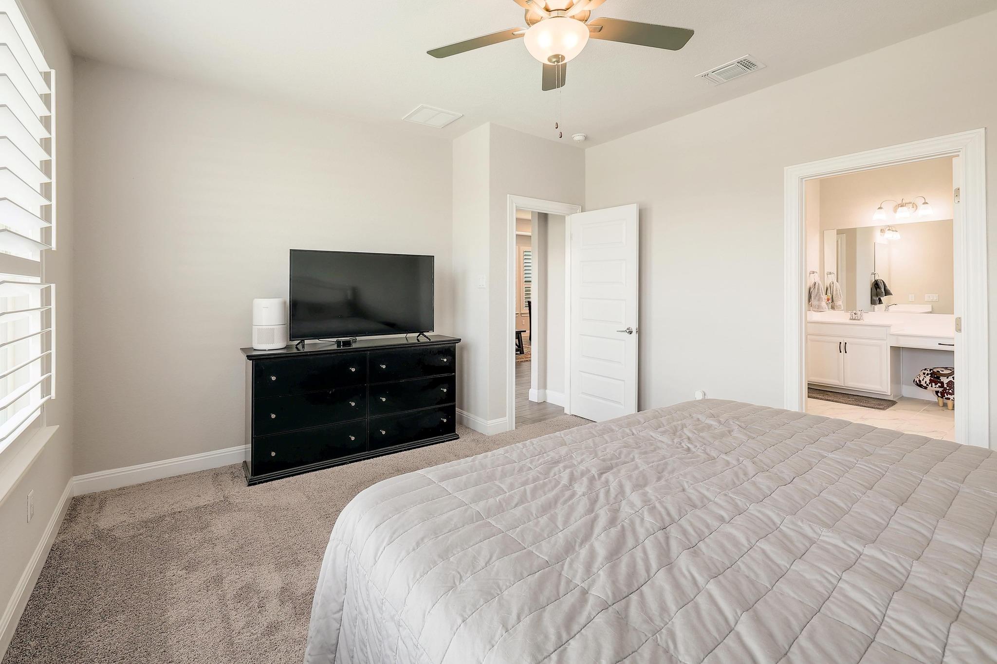 529 Compania Cove Liberty Hill TX 78642