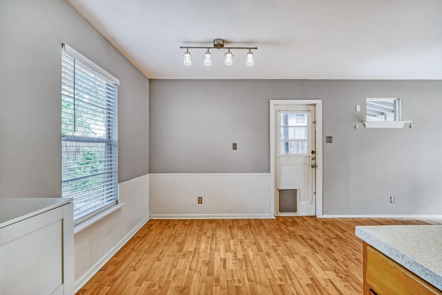 8308 Hathaway Drive Austin TX 78757