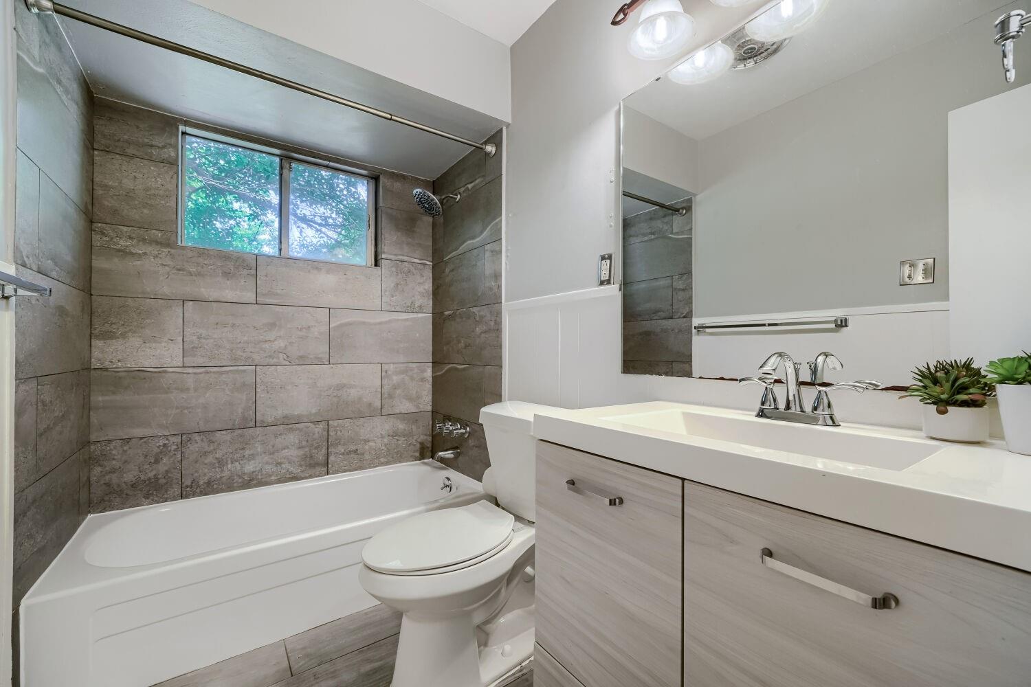 8308 Hathaway Drive Austin TX 78757