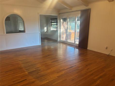 159 Diamond G Lane Smithville TX 78957