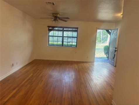 159 Diamond G Lane Smithville TX 78957