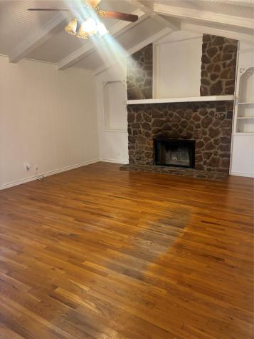 159 Diamond G Lane Smithville TX 78957