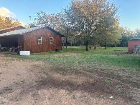 159 Diamond G Lane Smithville TX 78957