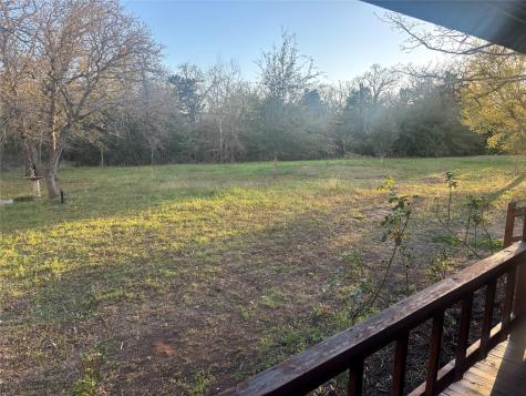 159 Diamond G Lane Smithville TX 78957