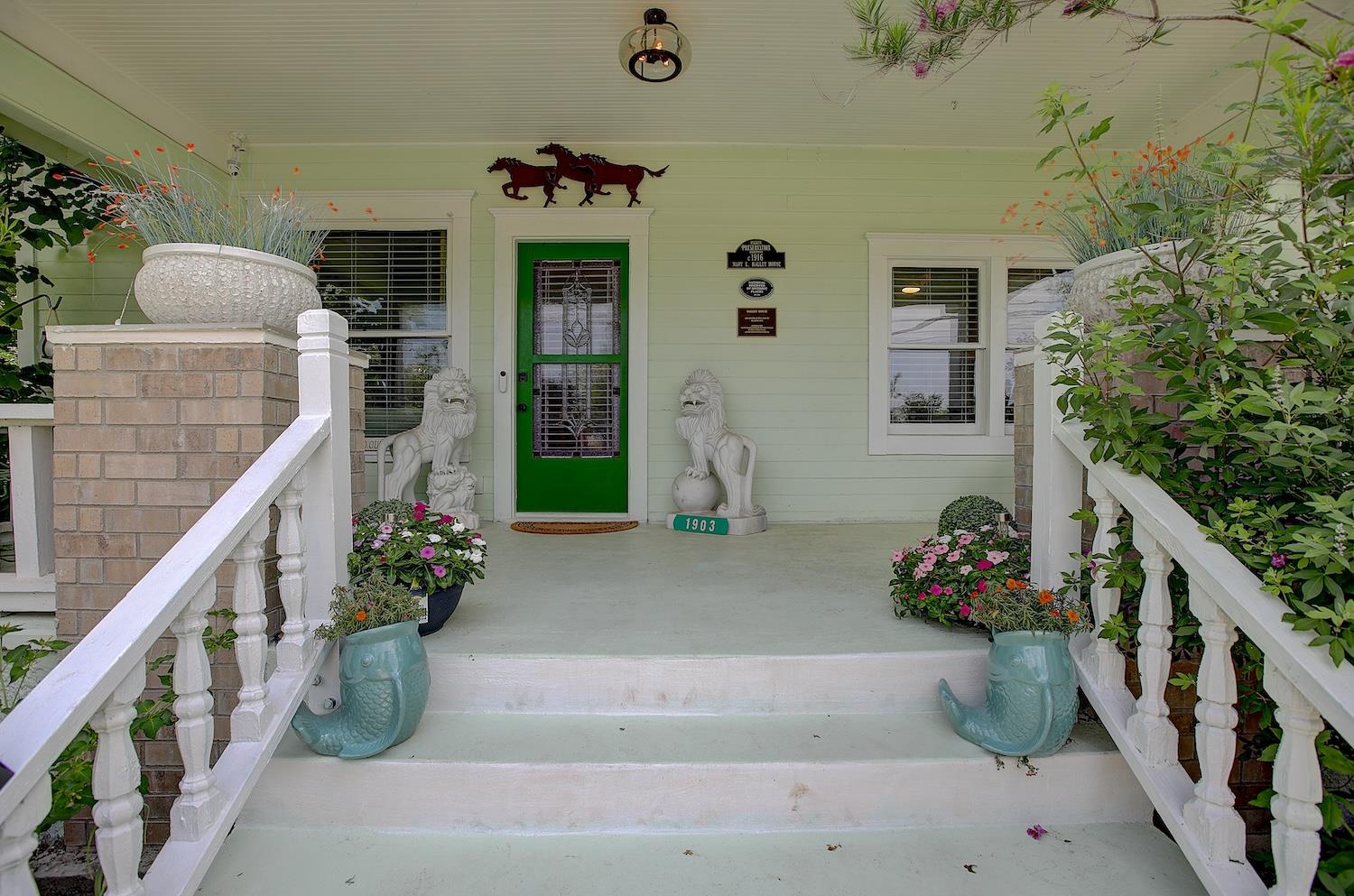 1903 S Austin Avenue Georgetown TX 78626