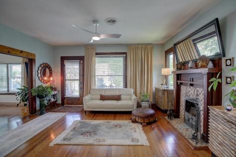 1903 S Austin Avenue Georgetown TX 78626