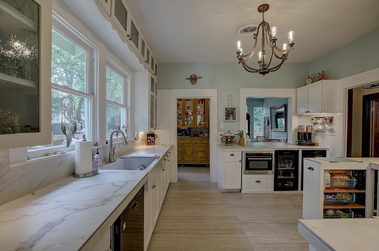 1903 S Austin Avenue Georgetown TX 78626