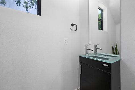 408 W Odell Street Austin TX 78752