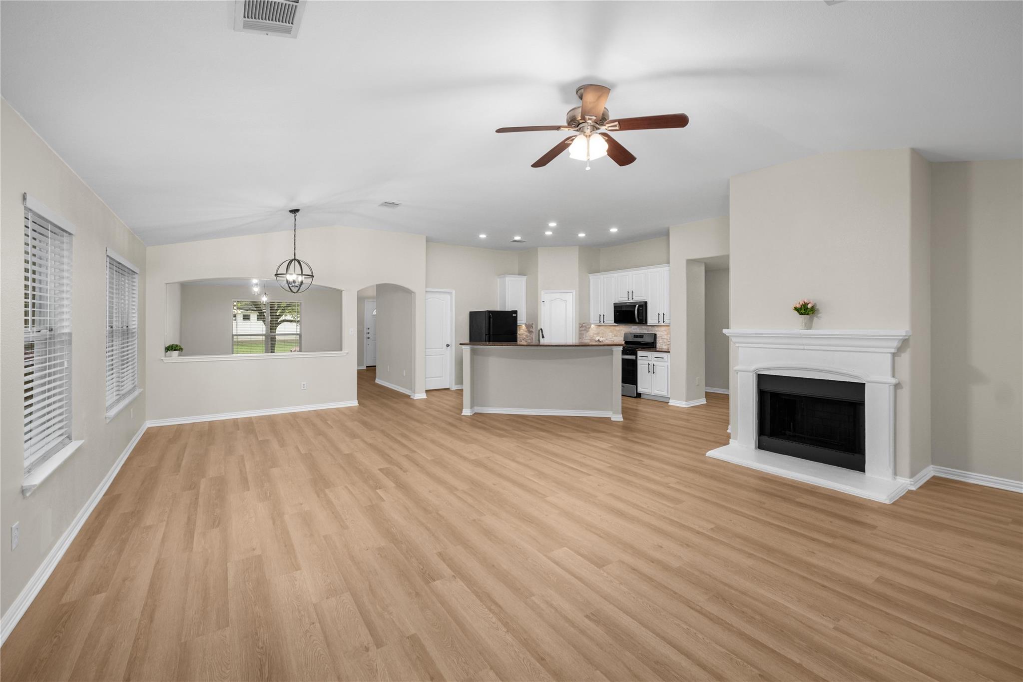 571 Reliance Drive Buda TX 78610