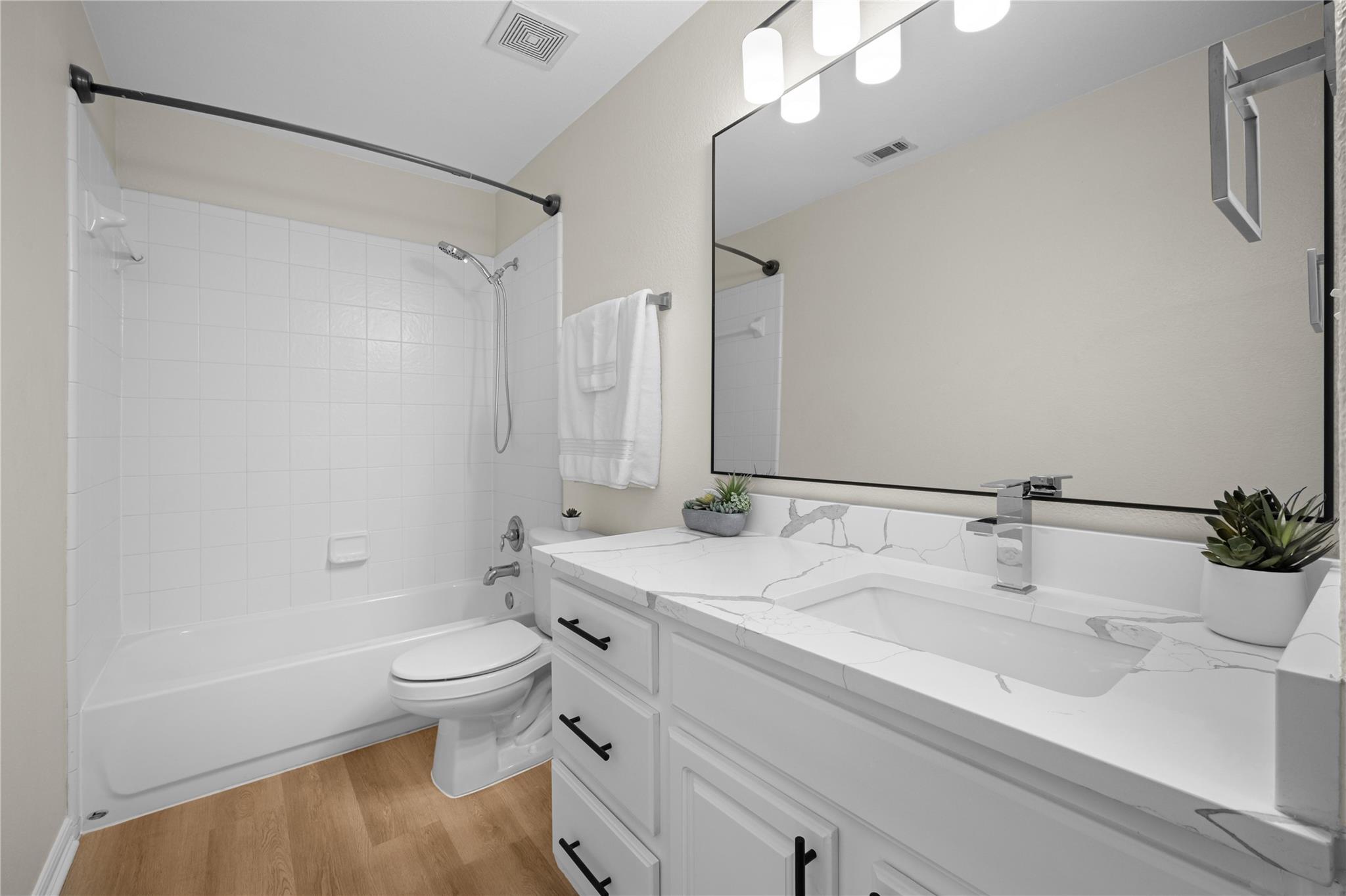 571 Reliance Drive Buda TX 78610