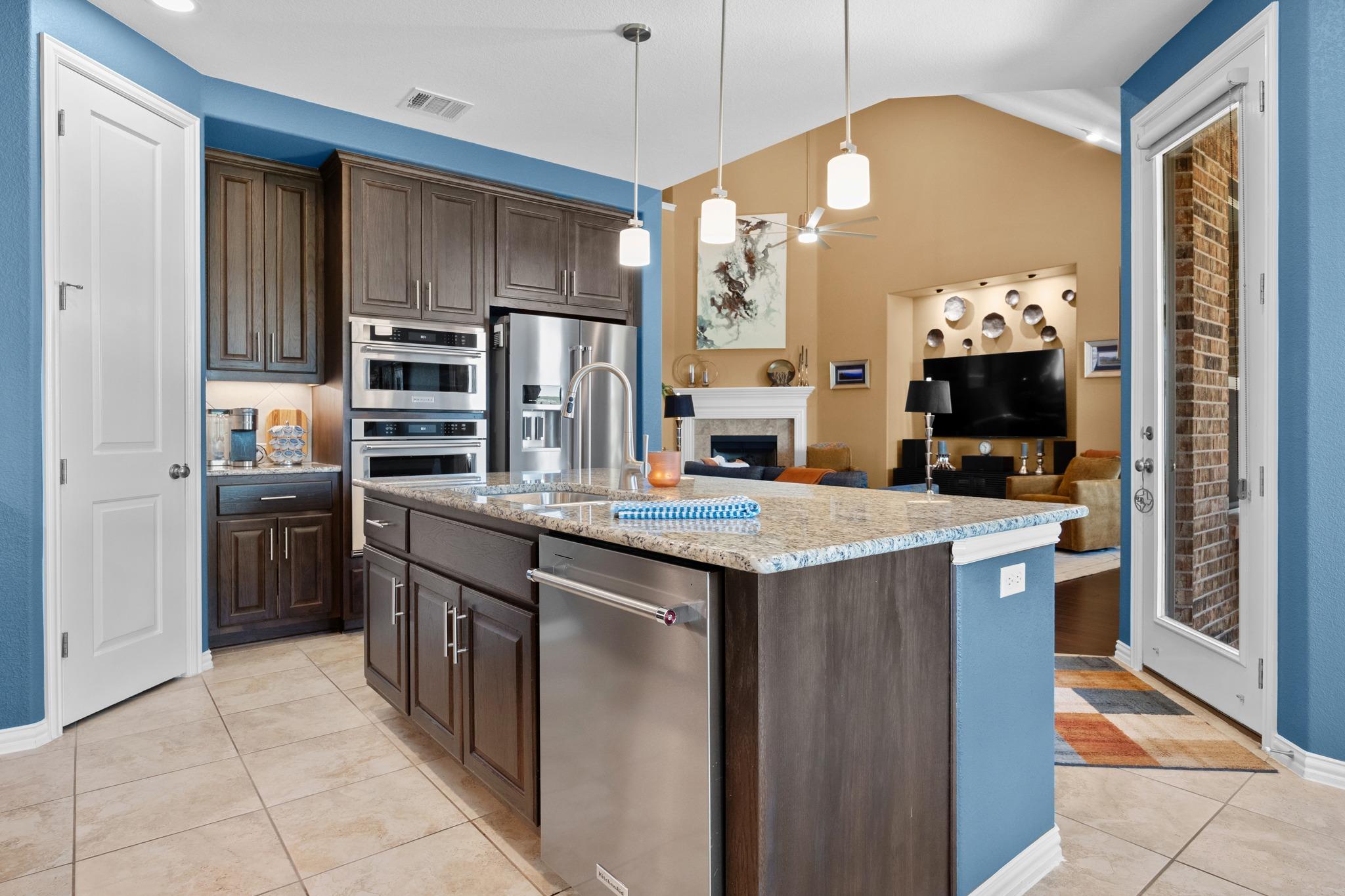 2927 San Milan Pass Round Rock TX 78665