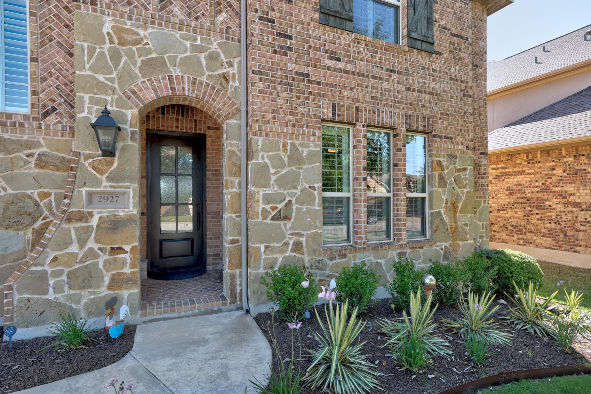 2927 San Milan Pass Round Rock TX 78665
