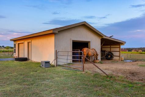 209 Stonehouse Drive Liberty Hill TX 78642