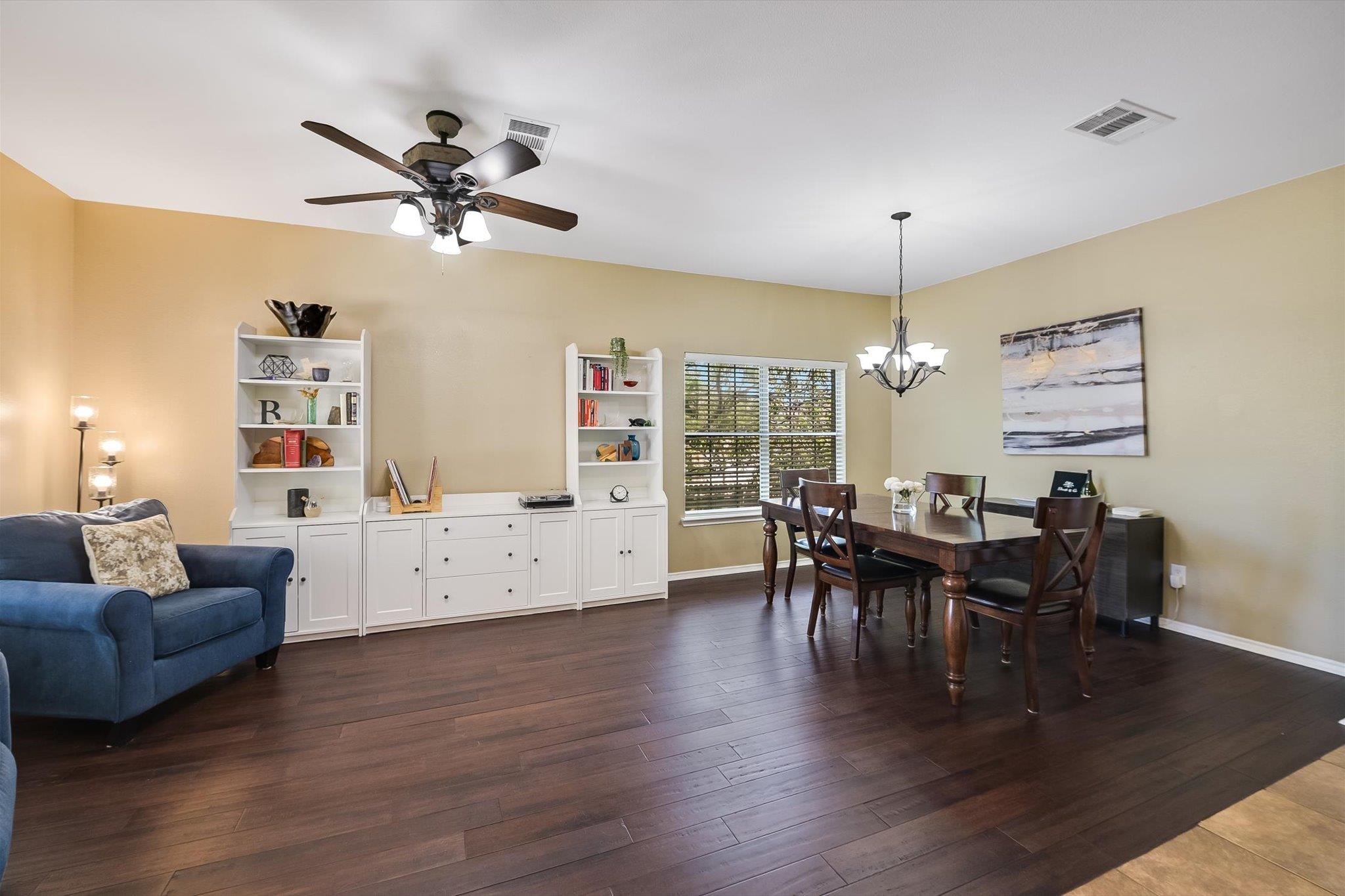 11201 Blairview Lane Austin TX 78748