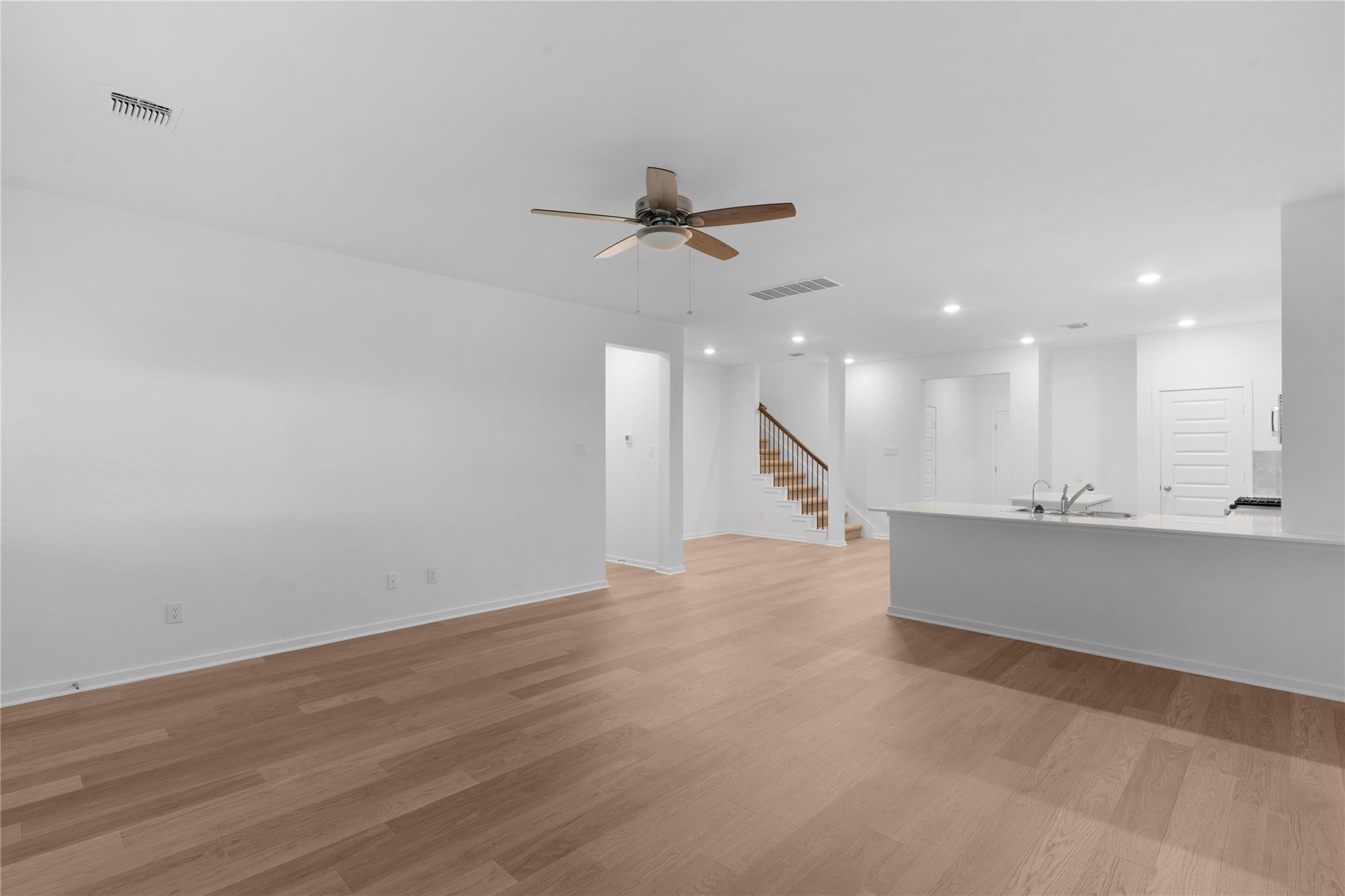 13725 Tucker Hedge Pass Elgin TX 78621
