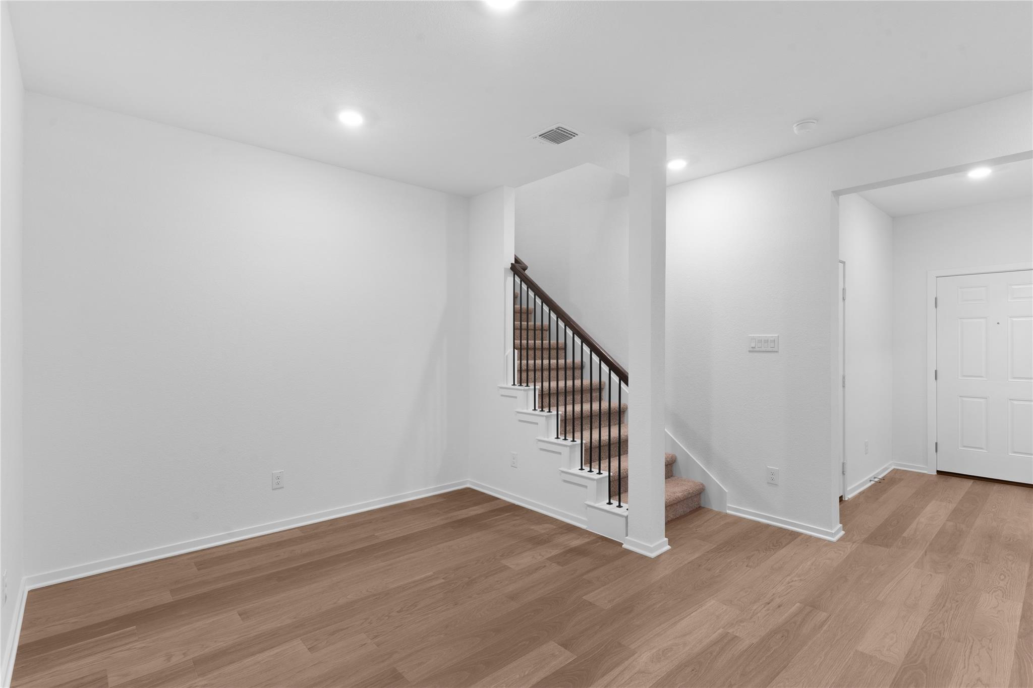 13725 Tucker Hedge Pass Elgin TX 78621
