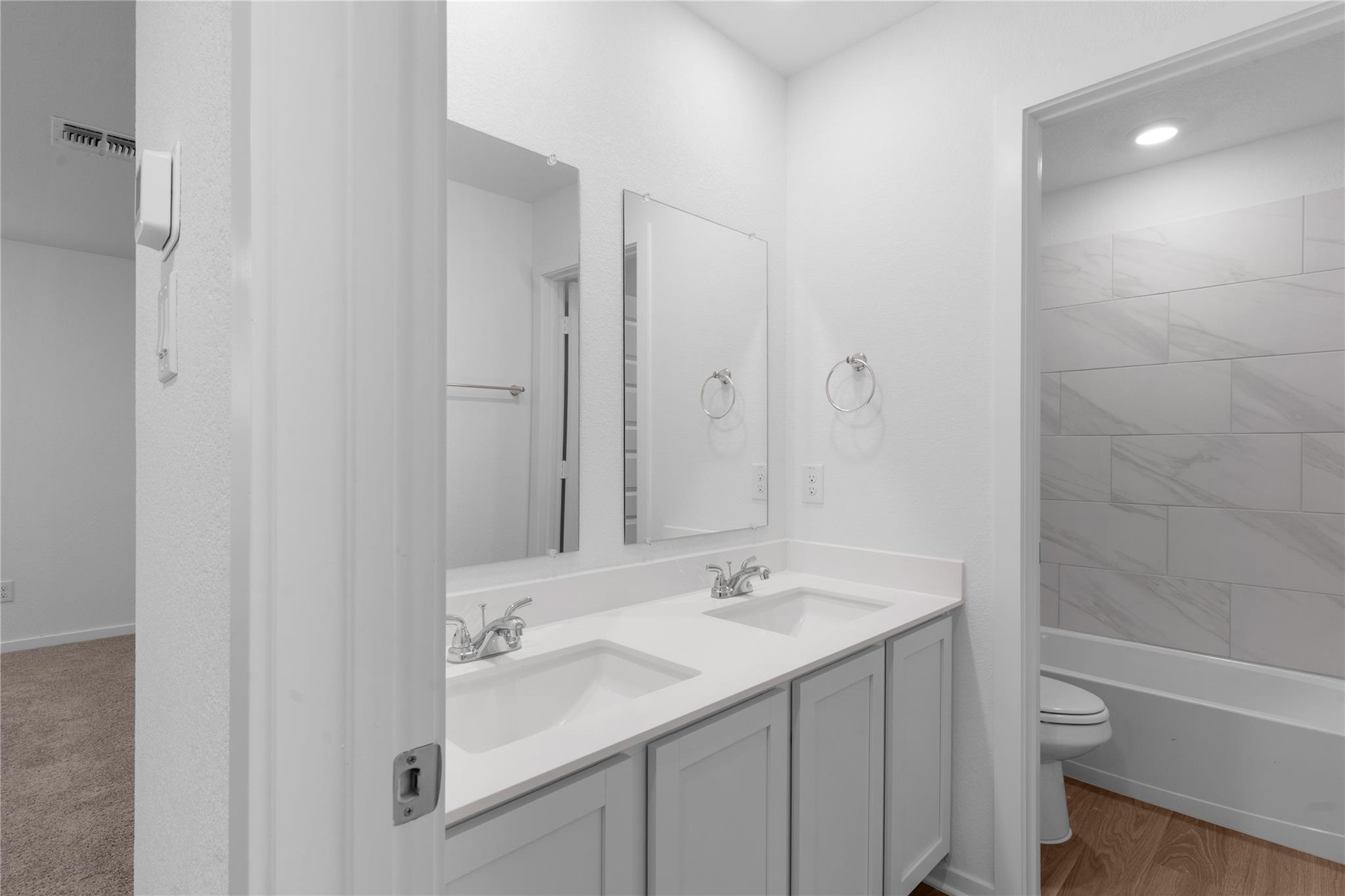 13725 Tucker Hedge Pass Elgin TX 78621