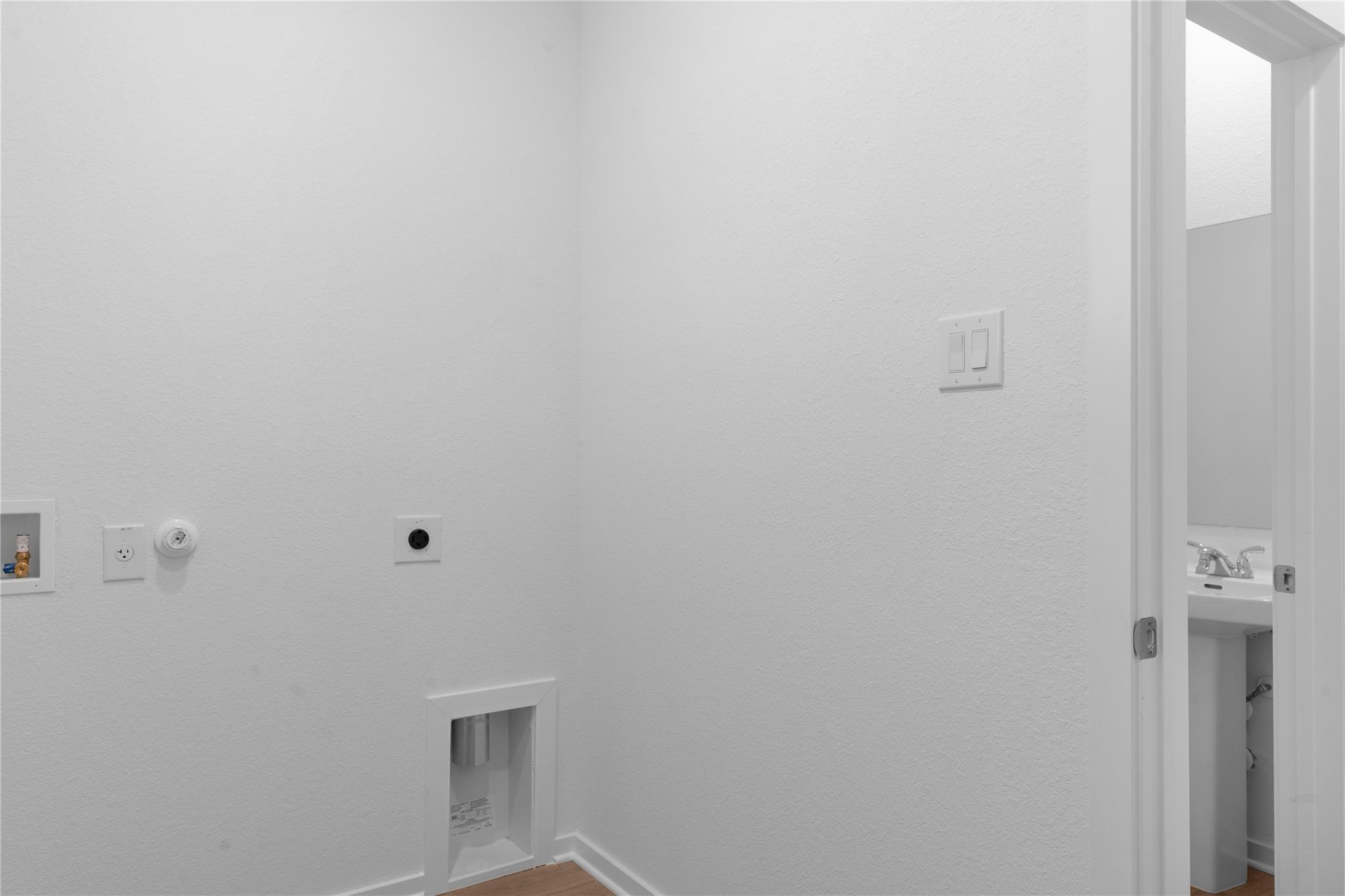 13725 Tucker Hedge Pass Elgin TX 78621