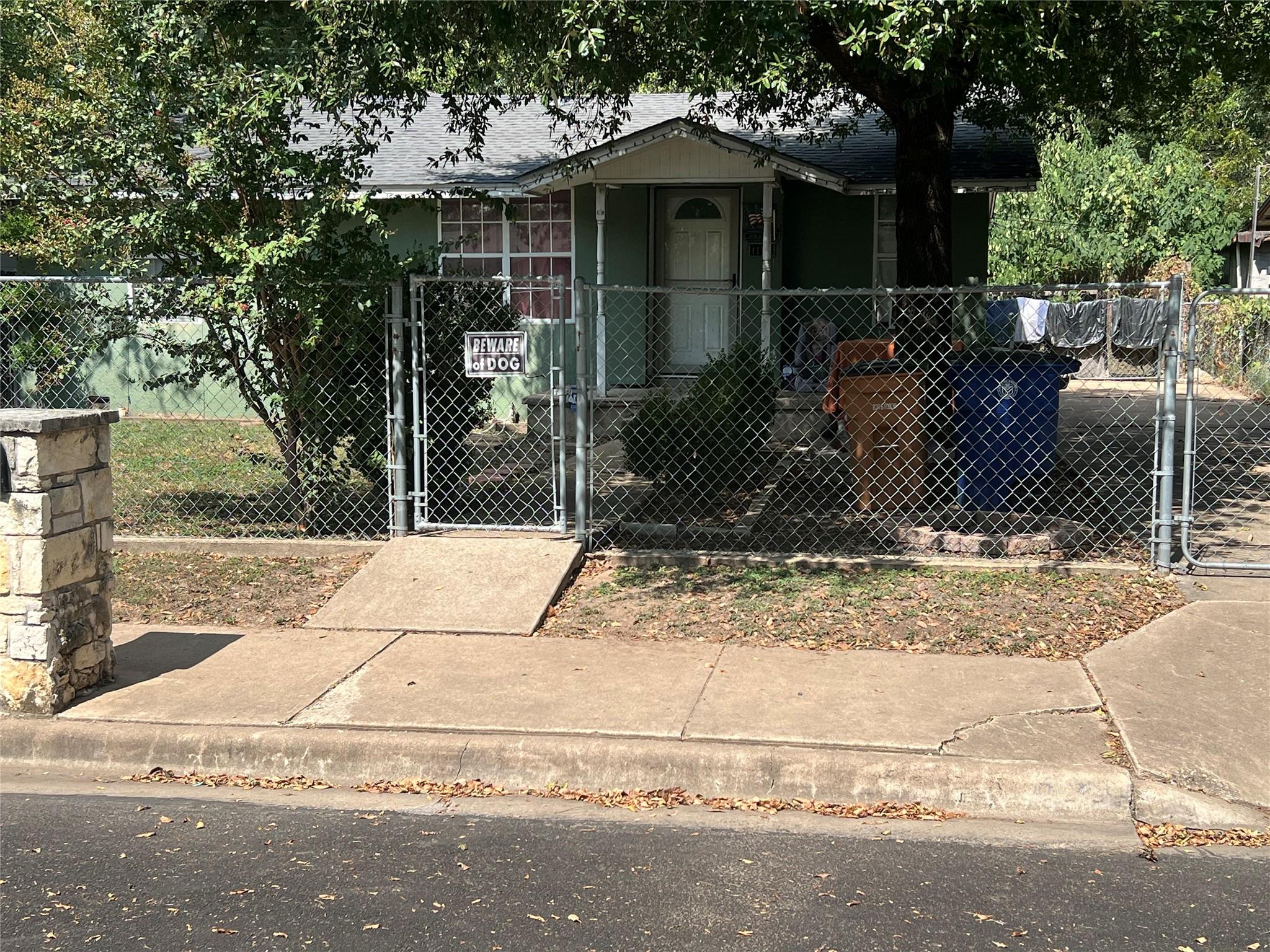 1124 Spur Street Austin TX 78721