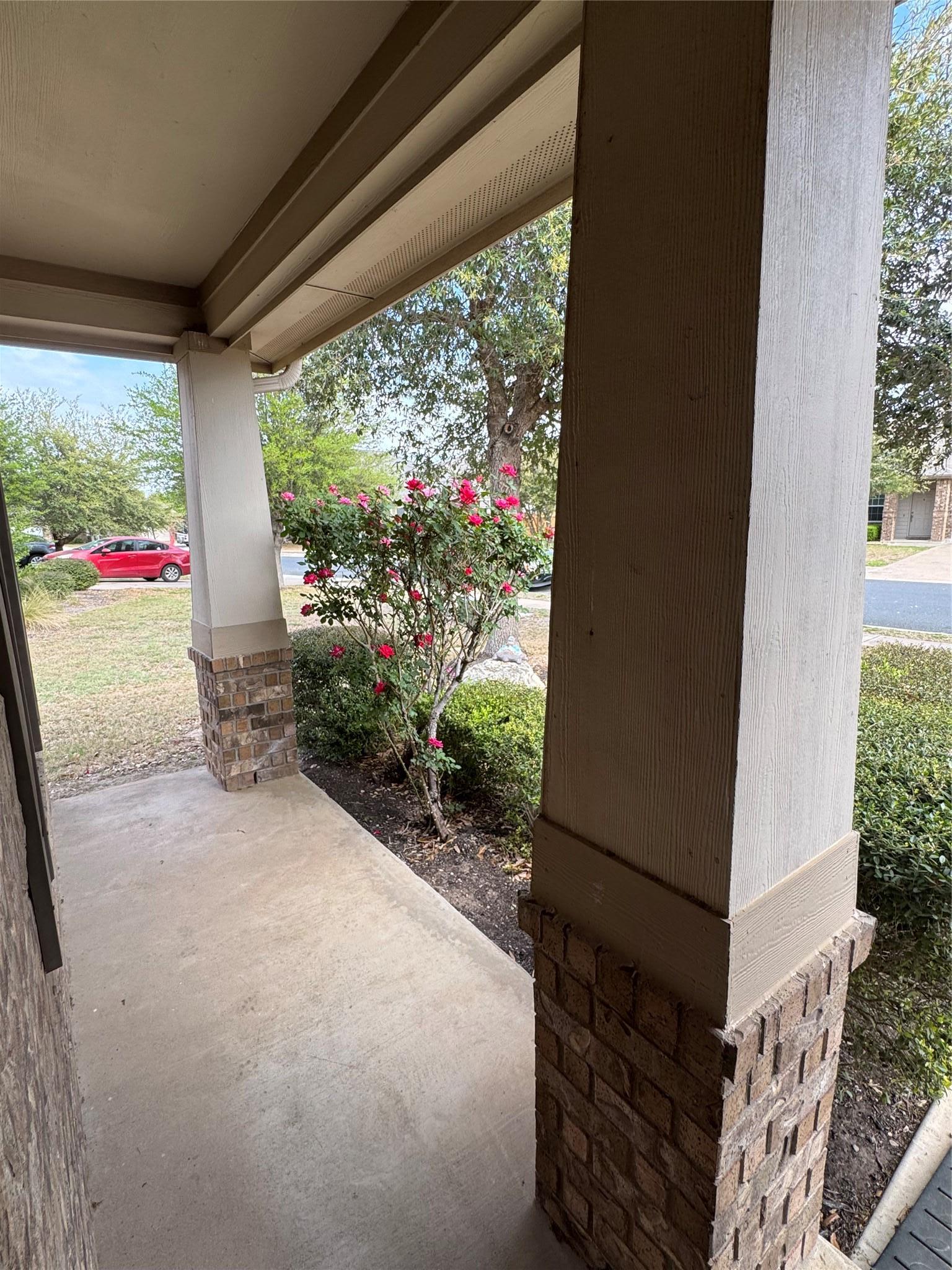 112 Eagle Owl Loop Leander TX 78641
