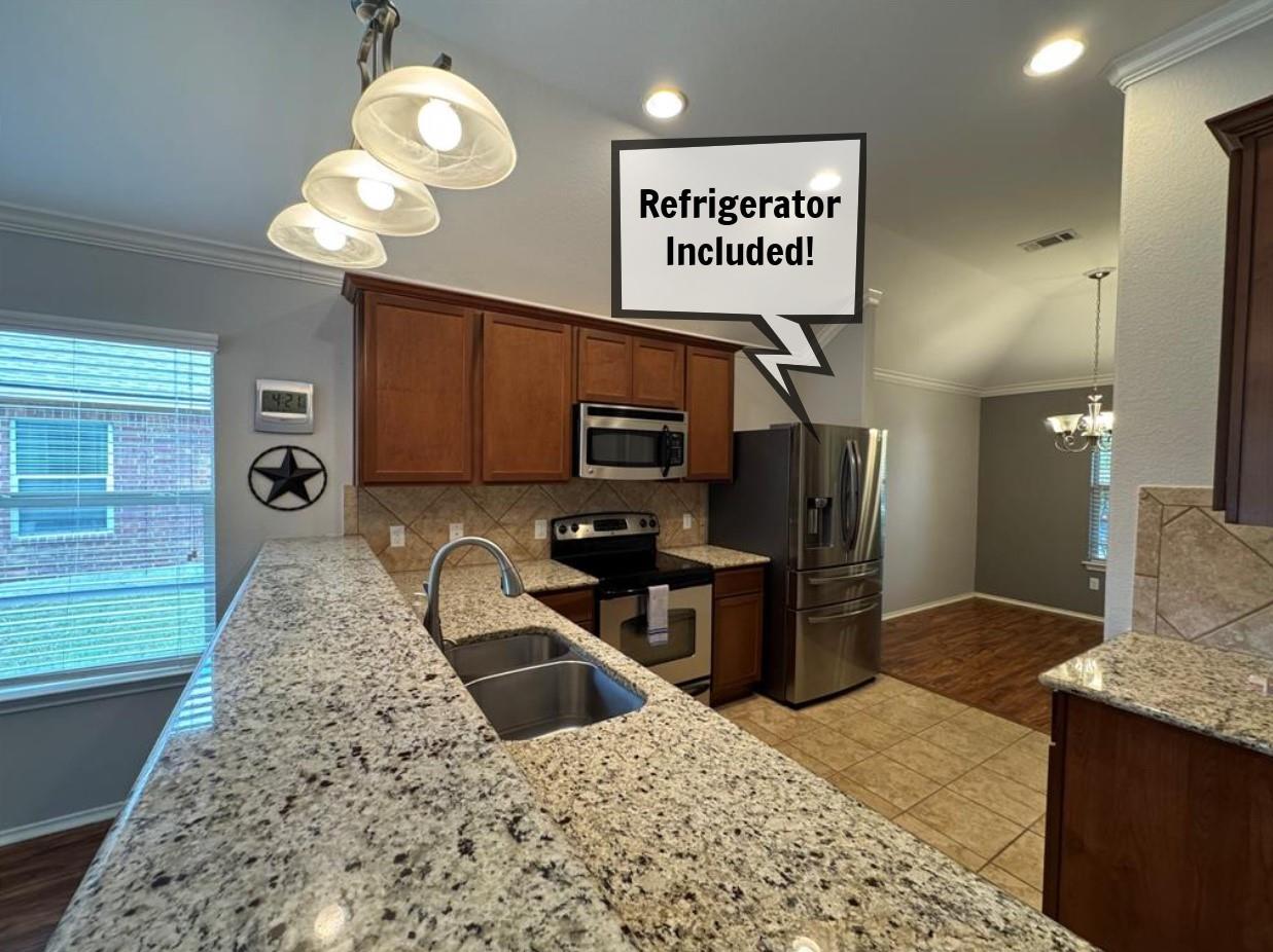 112 Eagle Owl Loop Leander TX 78641