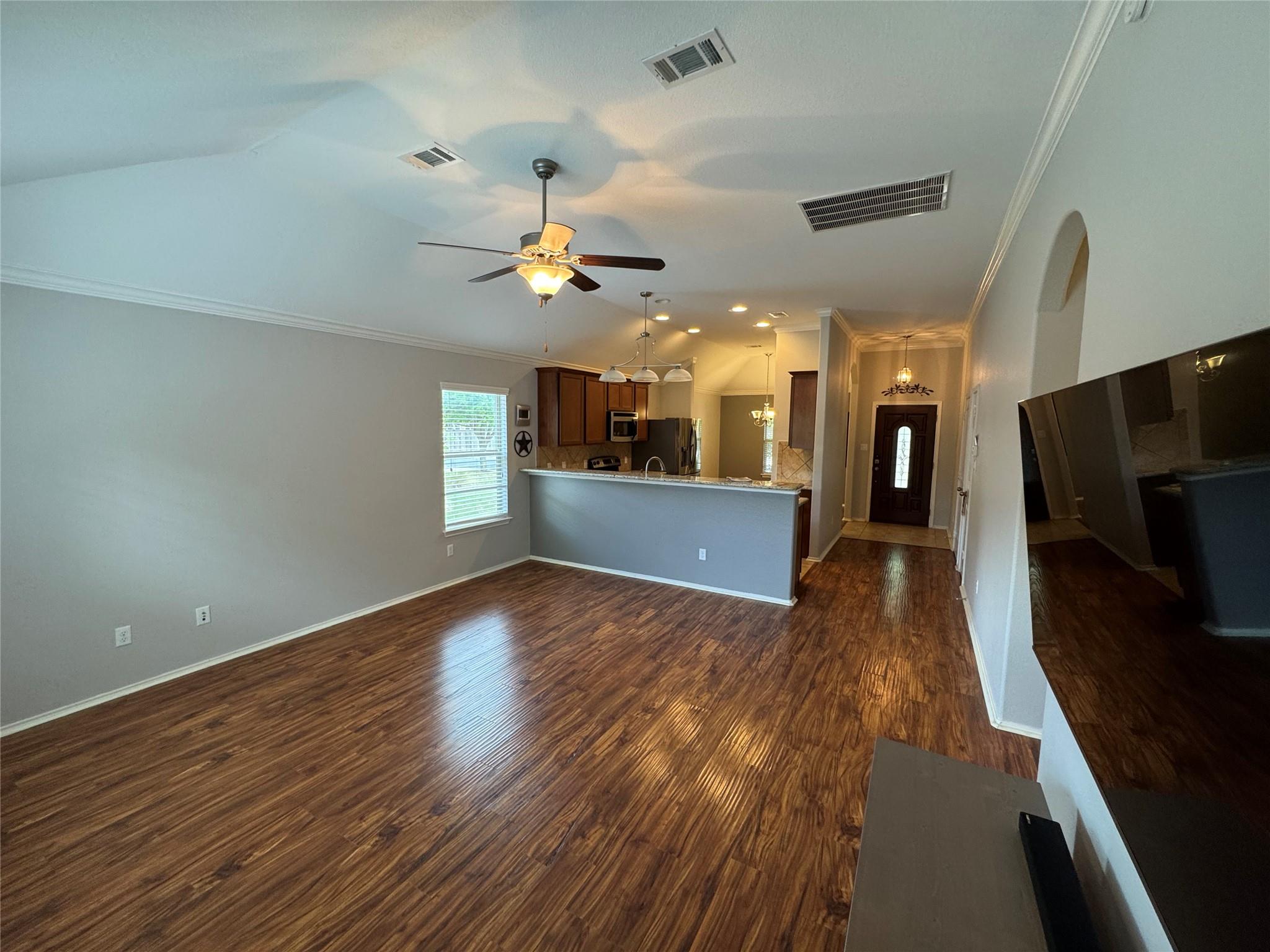 112 Eagle Owl Loop Leander TX 78641