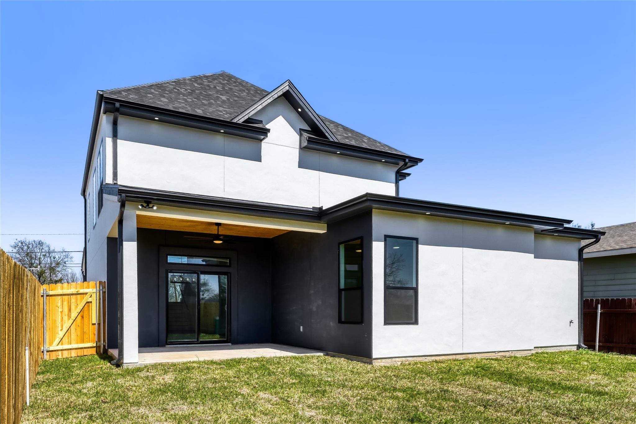 406 E Carrie Manor Street Manor TX 78653