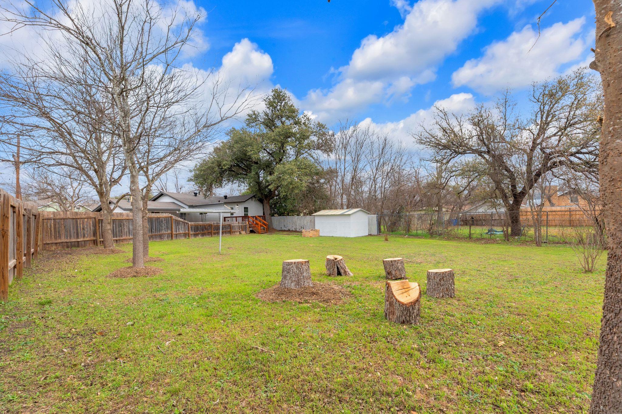 1709 Cecelia Street Taylor TX 76574