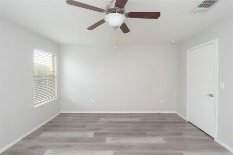 11221 Kirkland Hill Path Austin TX 78754