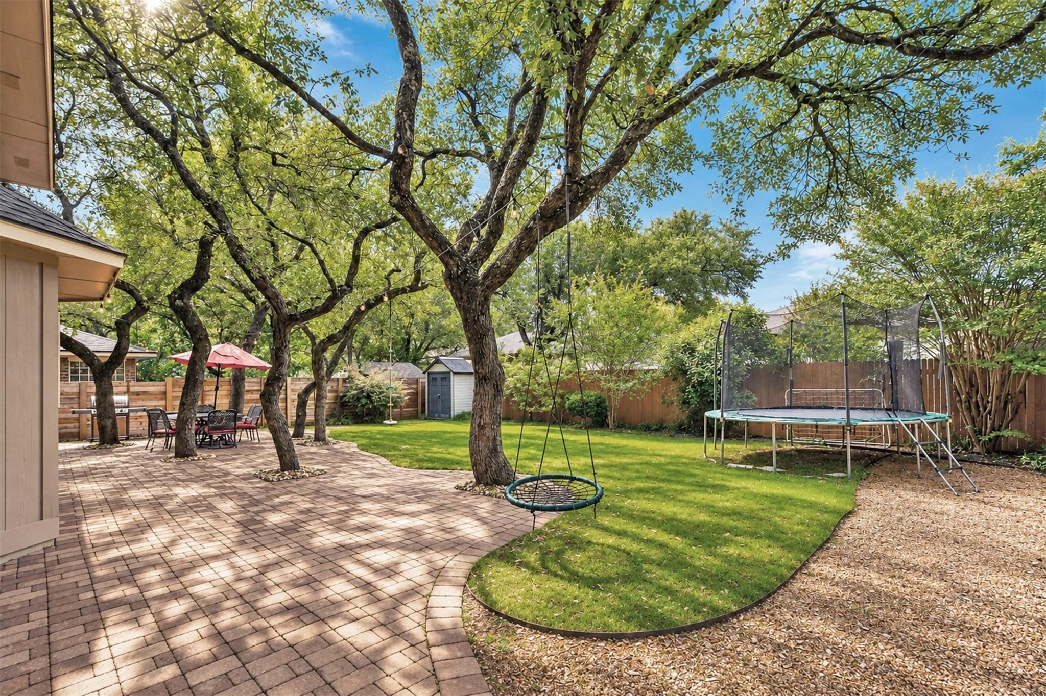 13353 Amasia Drive Austin TX 78729
