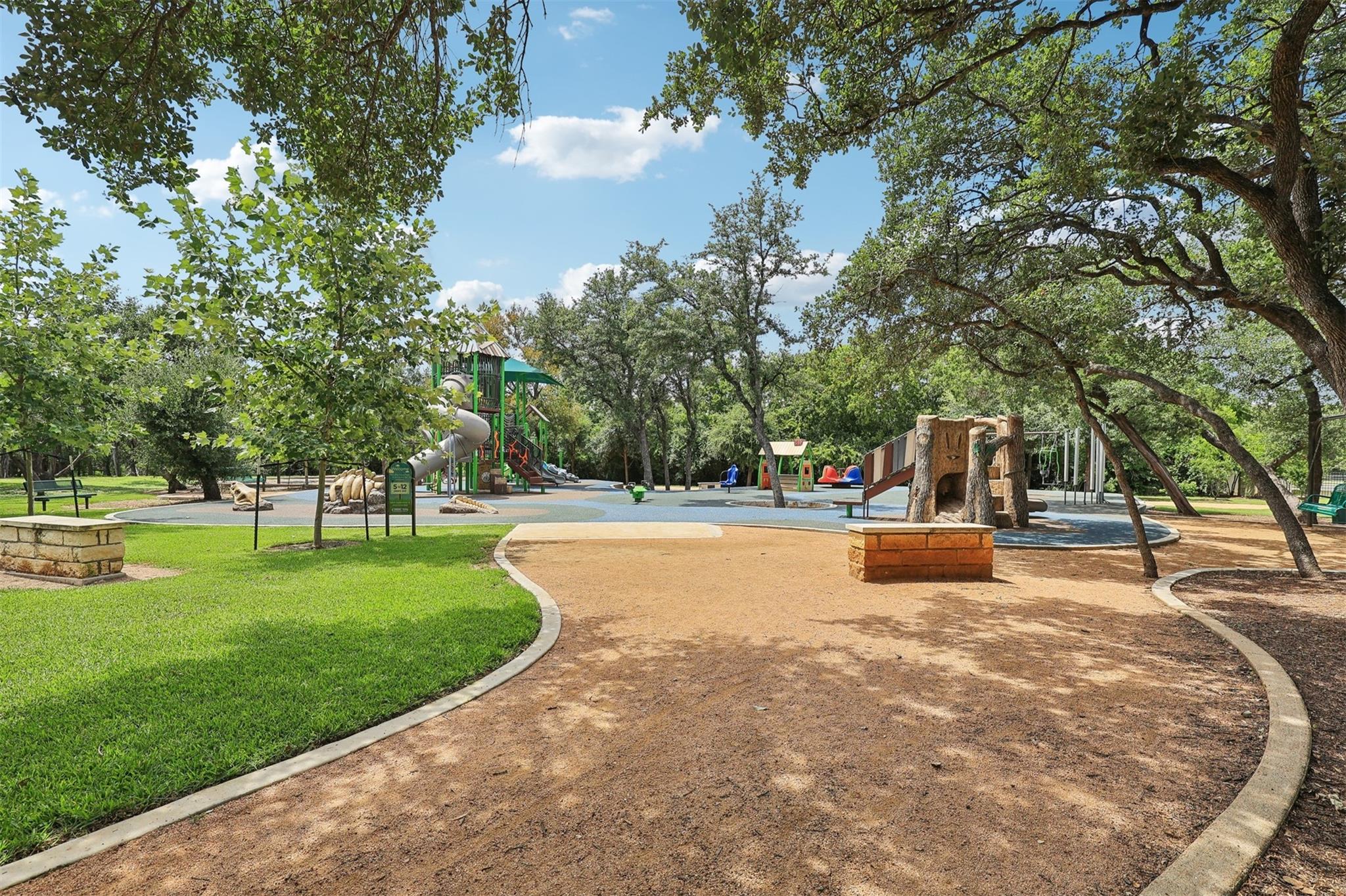 13353 Amasia Drive Austin TX 78729