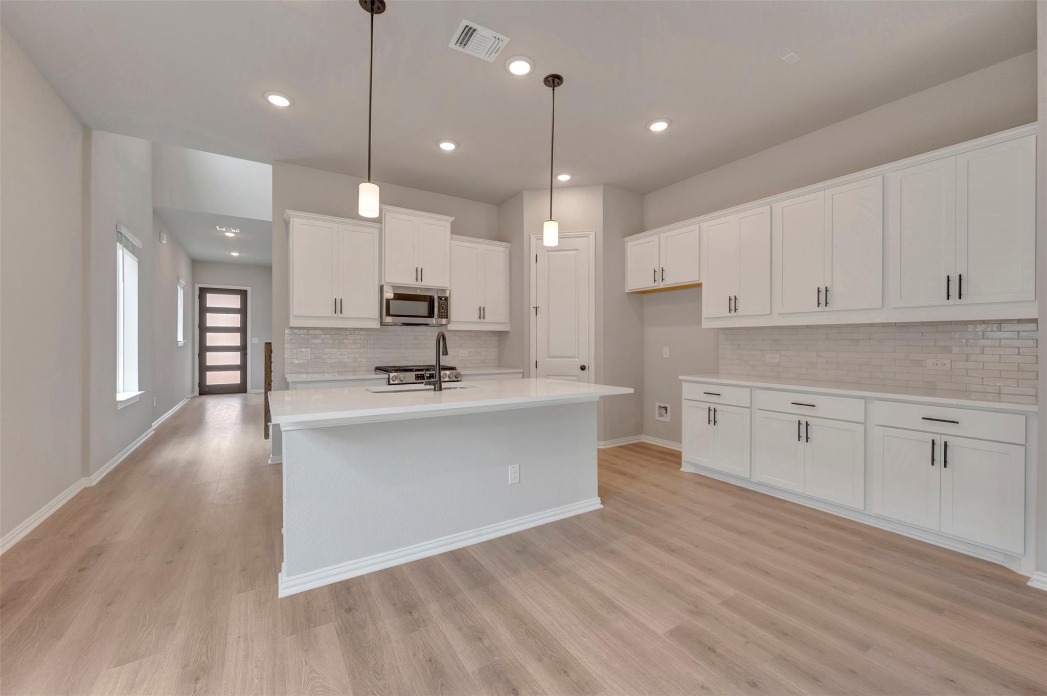 178 Grayson Elm Pass Dripping Springs TX 78620