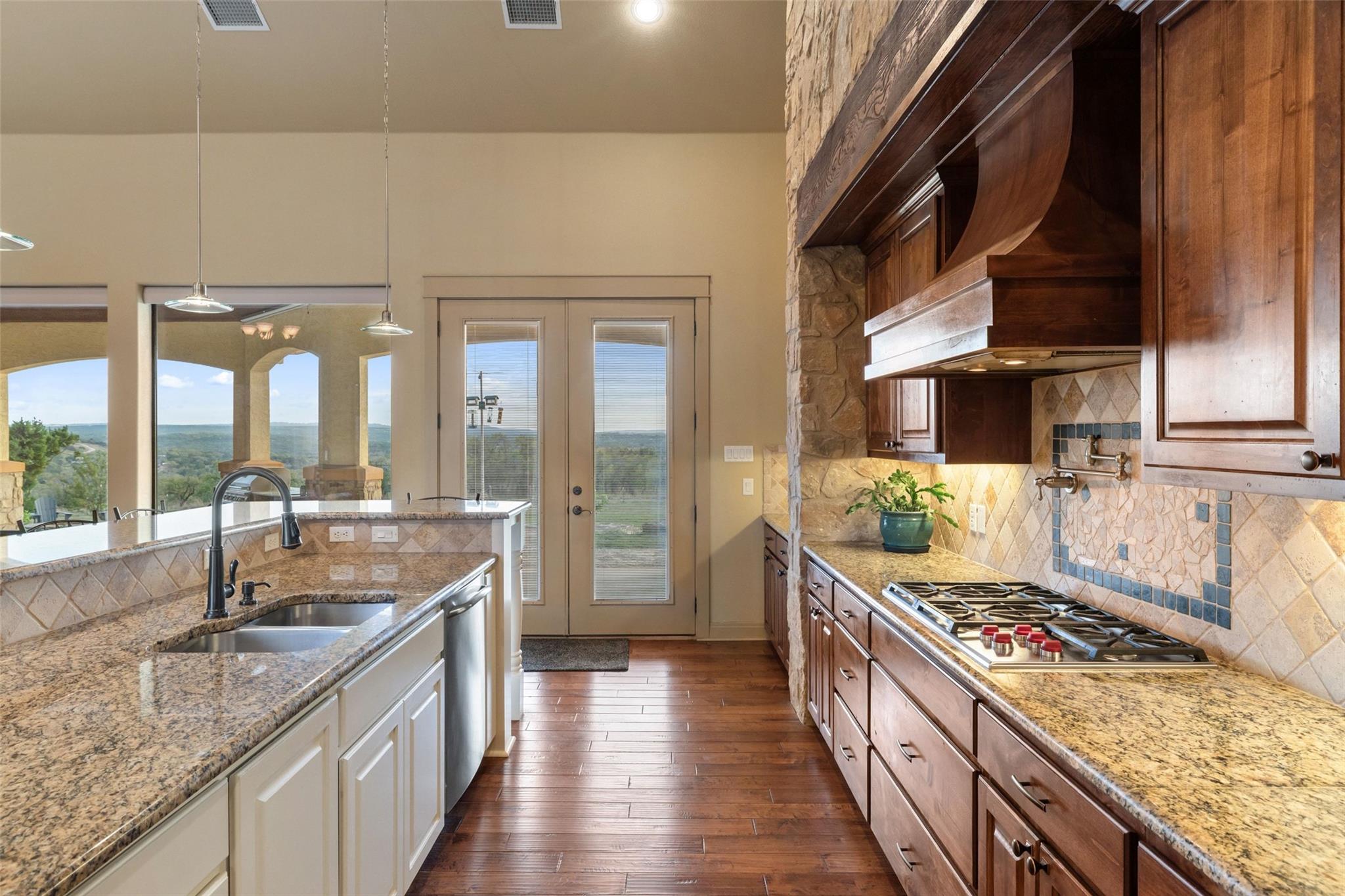 733 And 701 Dawn View Dripping Springs TX 78620