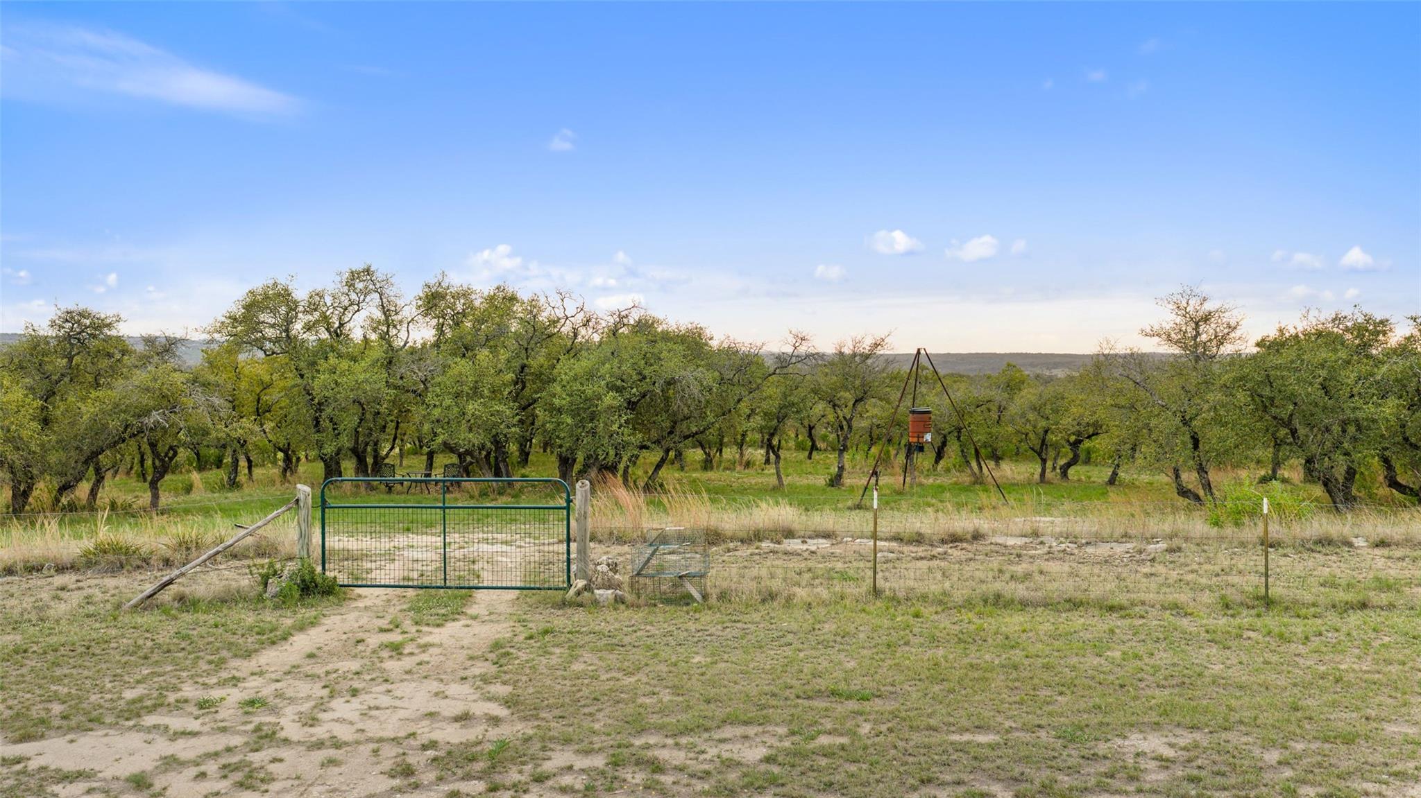 733 And 701 Dawn View Dripping Springs TX 78620