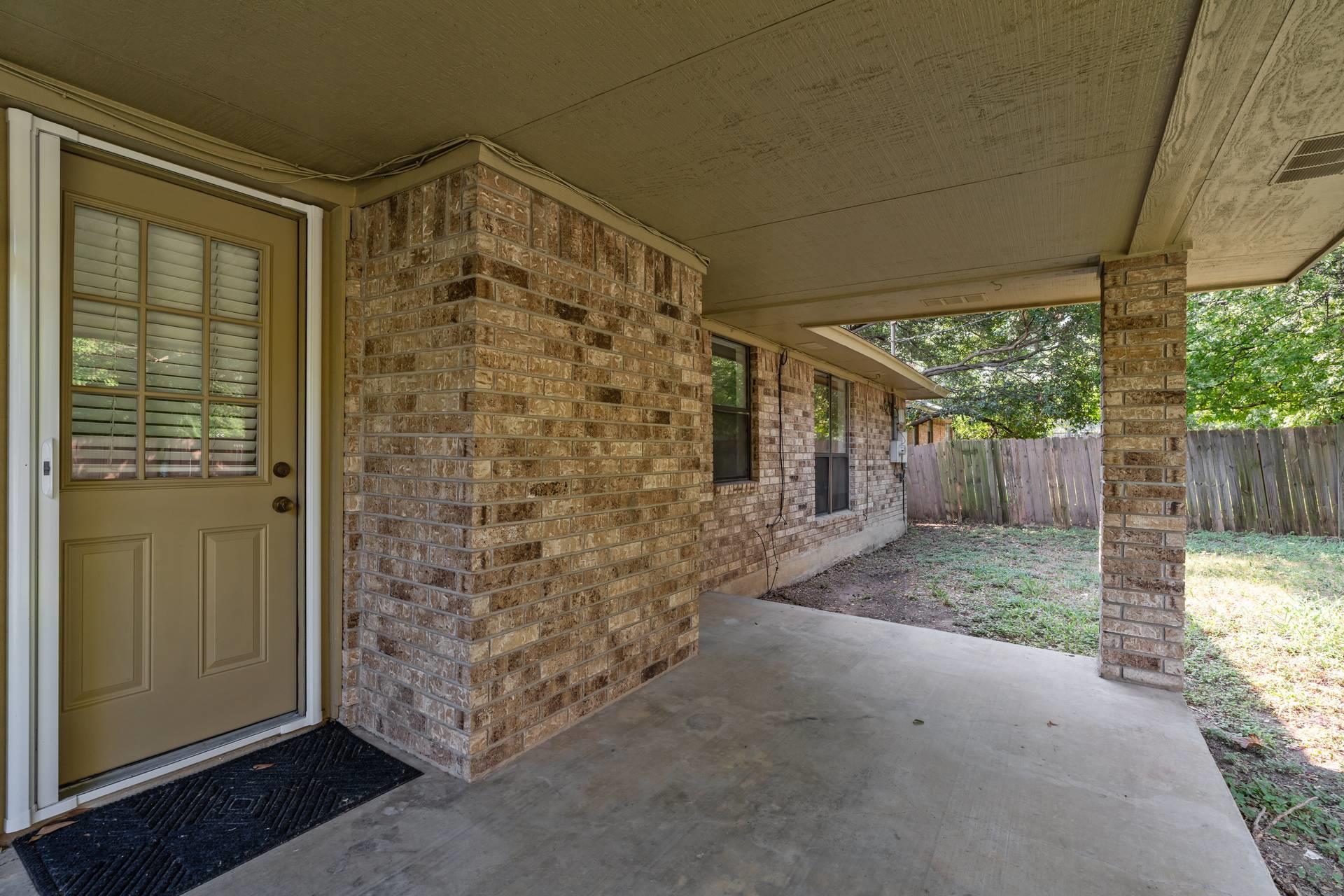 1802 Dixie Lane Round Rock TX 78664
