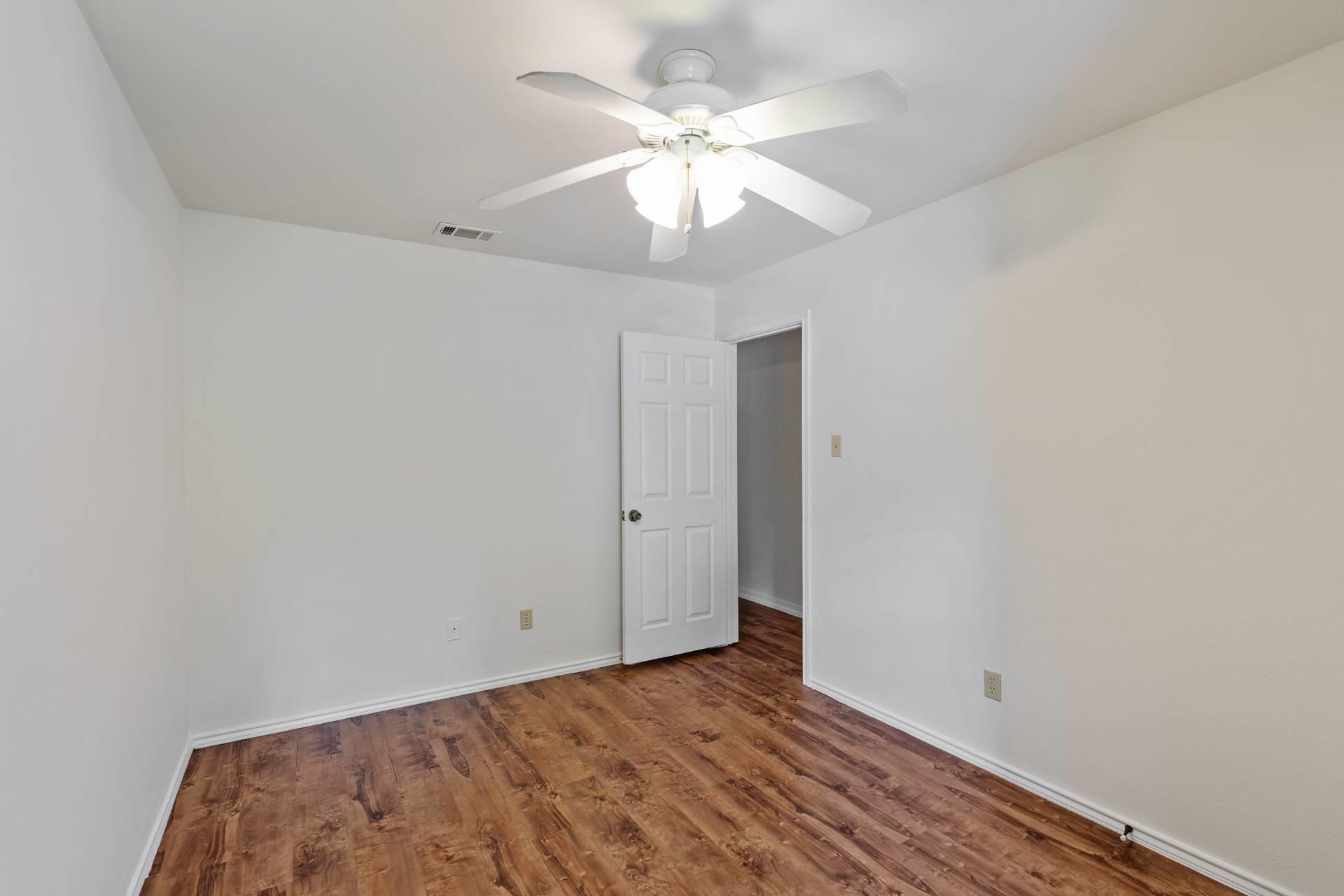 1802 Dixie Lane Round Rock TX 78664