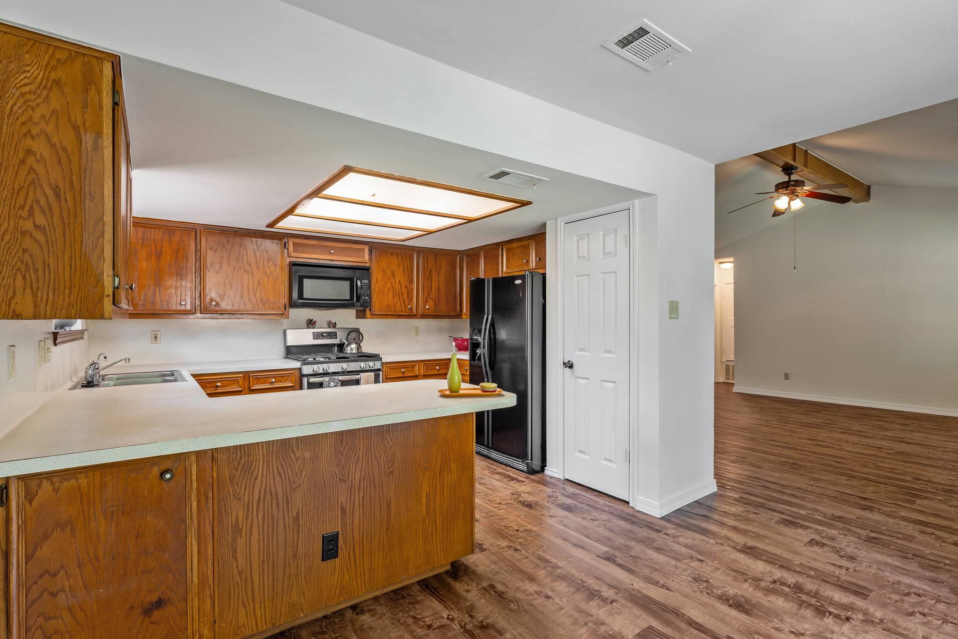 1802 Dixie Lane Round Rock TX 78664