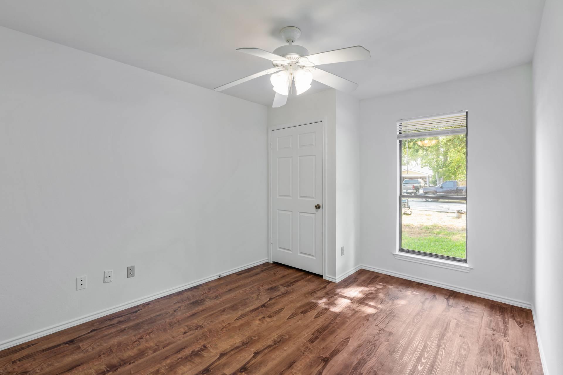 1802 Dixie Lane Round Rock TX 78664