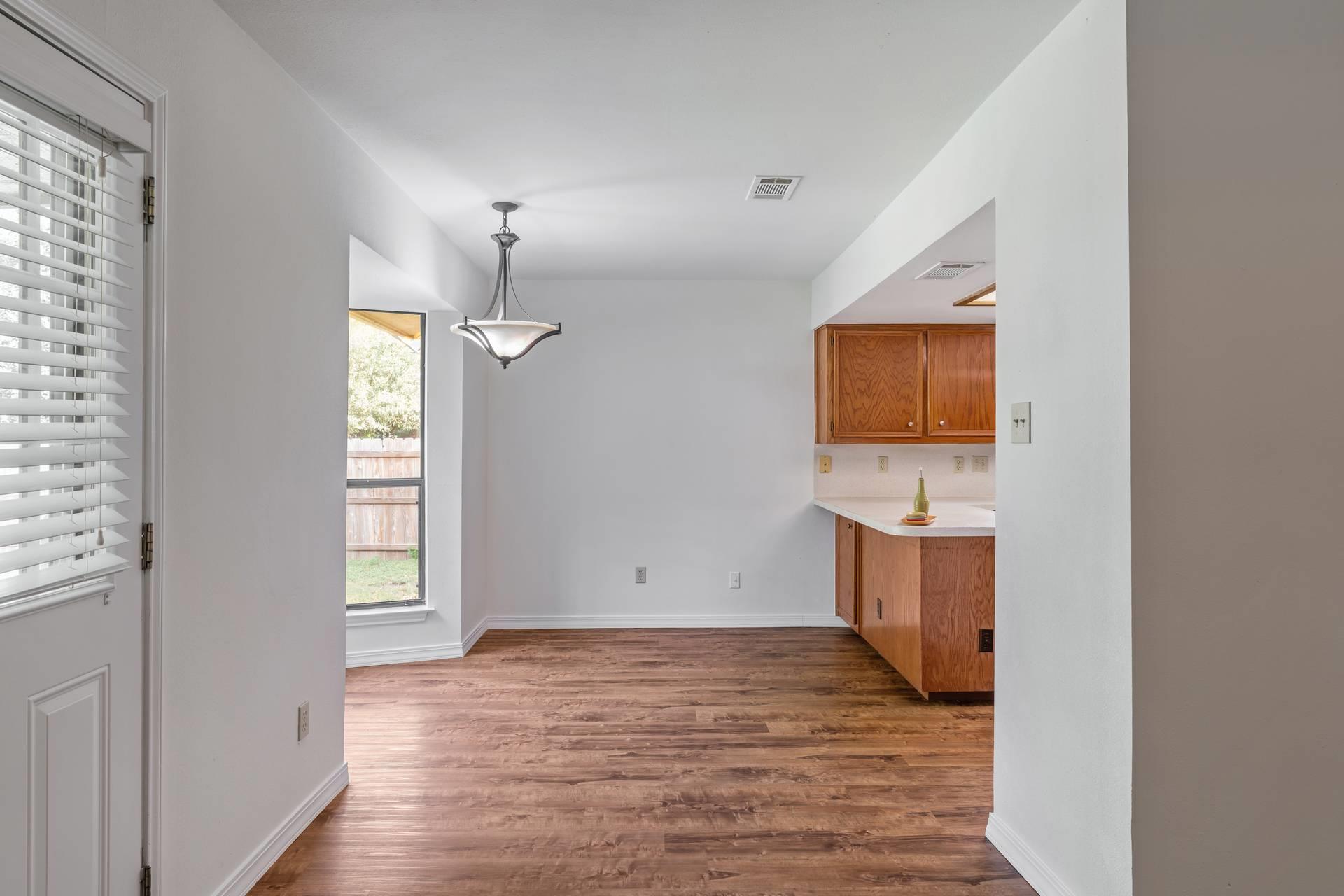 1802 Dixie Lane Round Rock TX 78664